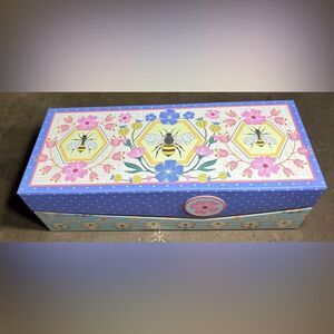 New Bumble Bees Decorative Printed Gift Box NWT Nesting Box